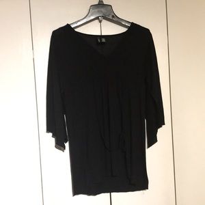 Mixit Women’s casual blouse Size Large in good condition 3/4 sleeves